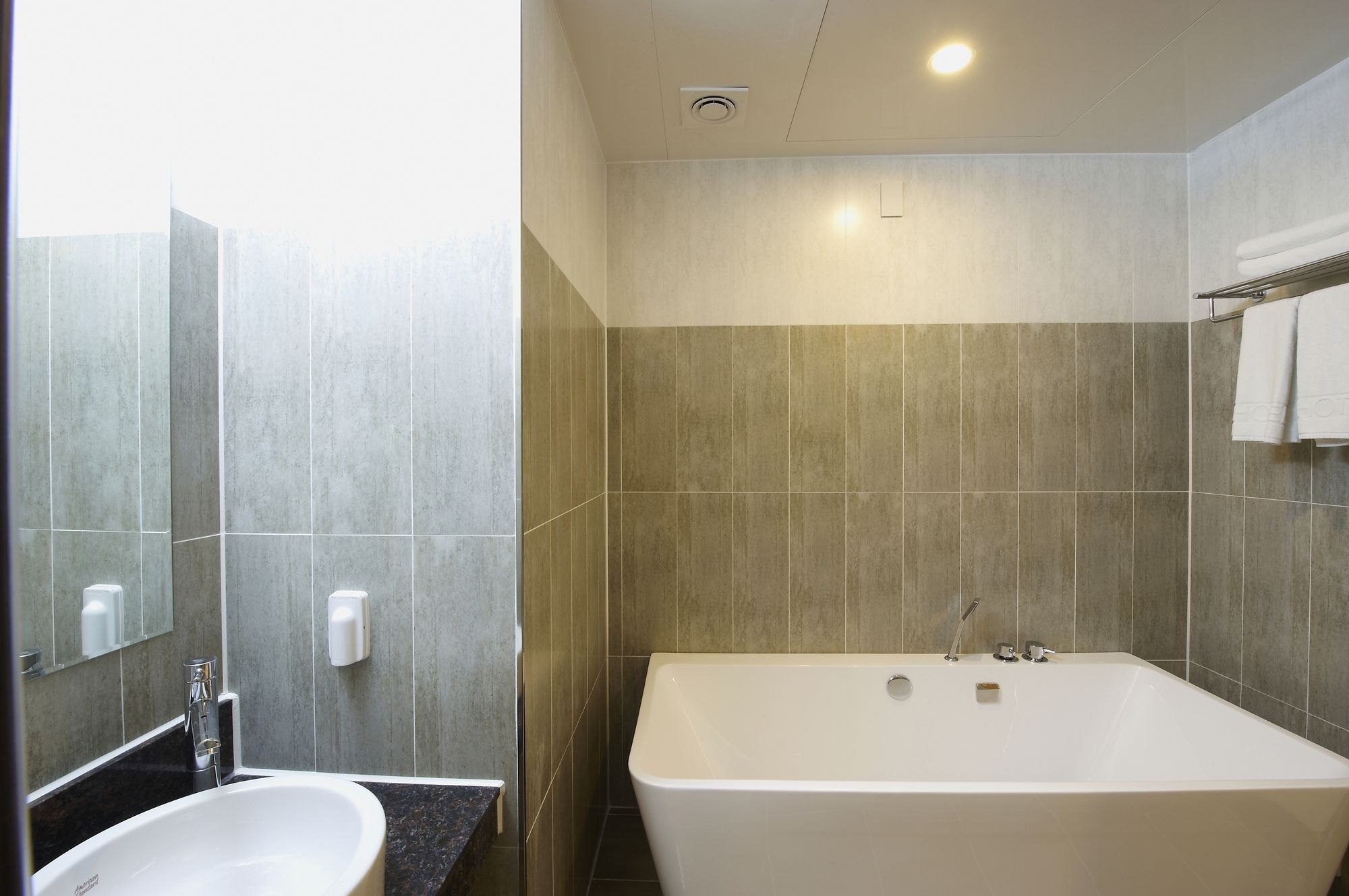 Hotel B Gwangju Metropolitan City Εξωτερικό φωτογραφία